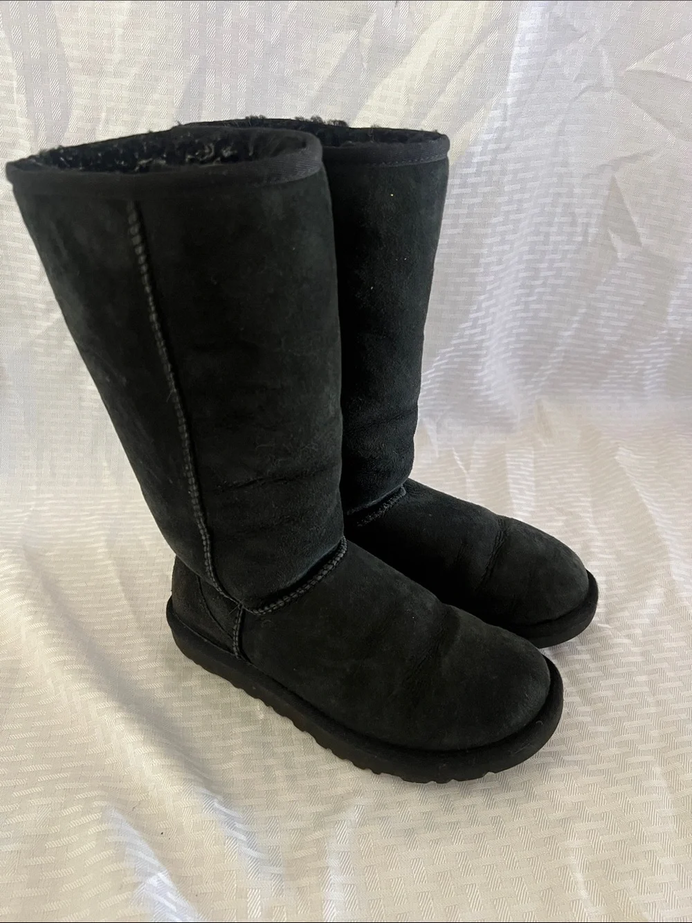UGG Tall Black Shearling-Lined Women's Boots 6